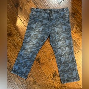 Kut relaxed cropped trouser